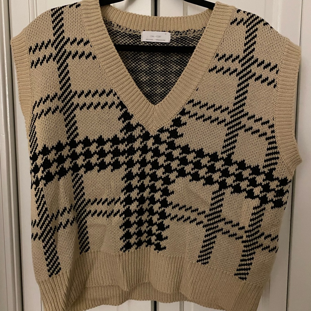 Oak + Fort Sweater Vest